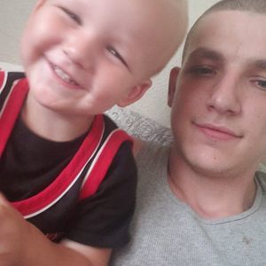 Meet your Posher, Brandon